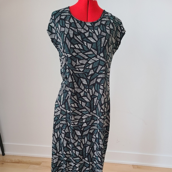 NWOT Reitmans dress - Picture 1 of 5